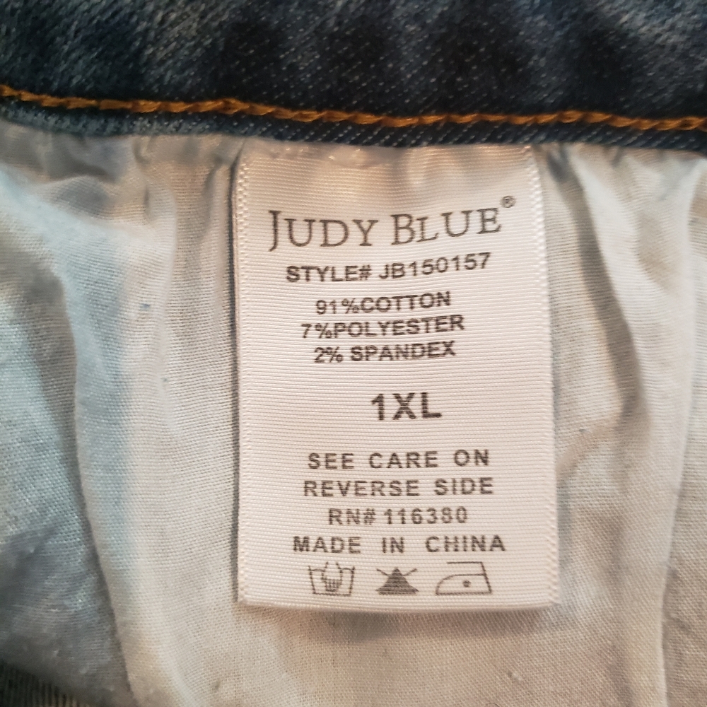 Women's Judy Blue Denim Shorts Size 1XL Blue - Picture 9 of 10